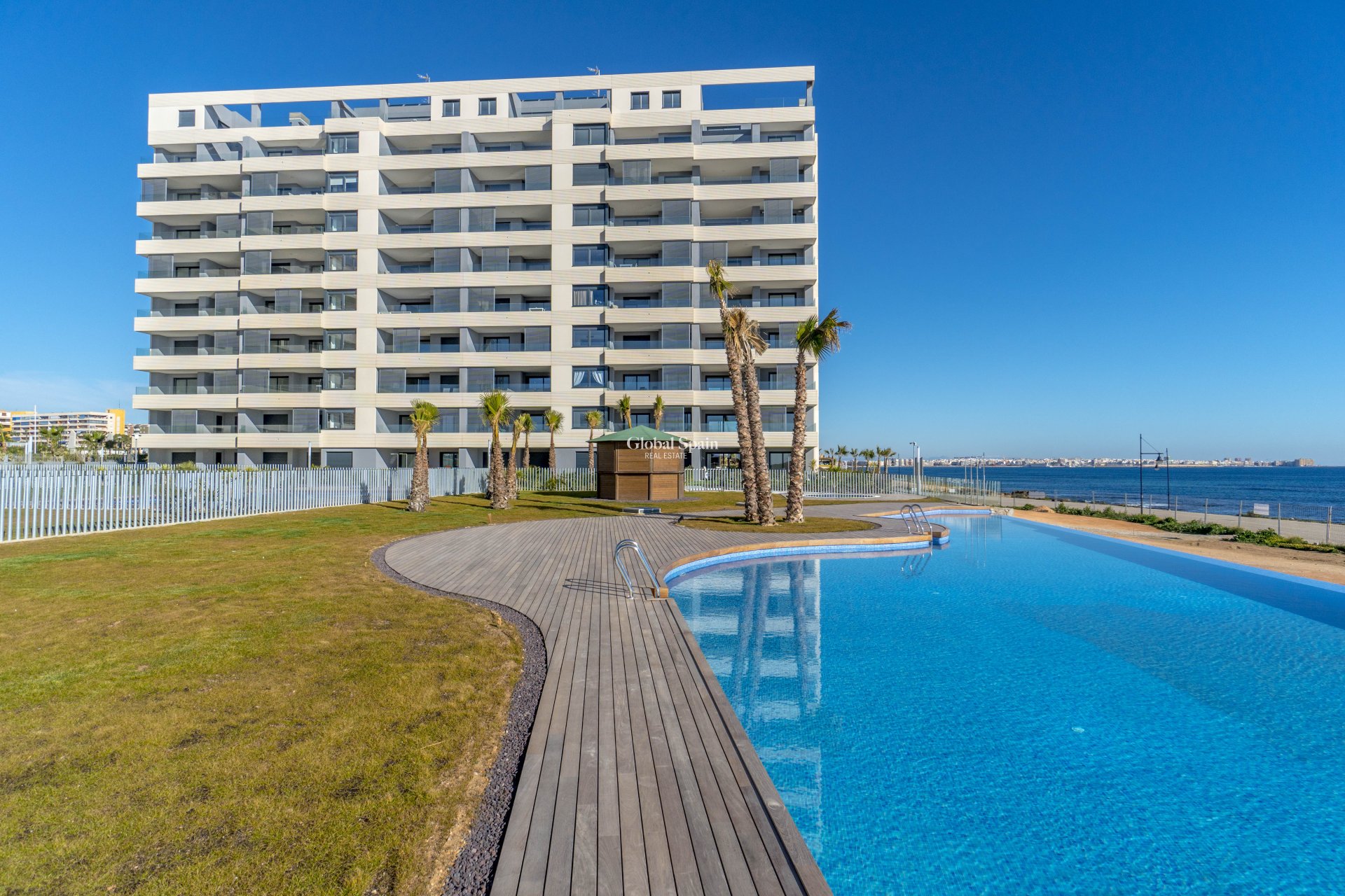 Venta - Apartamento -
TORREVIEJA - Punta Prima