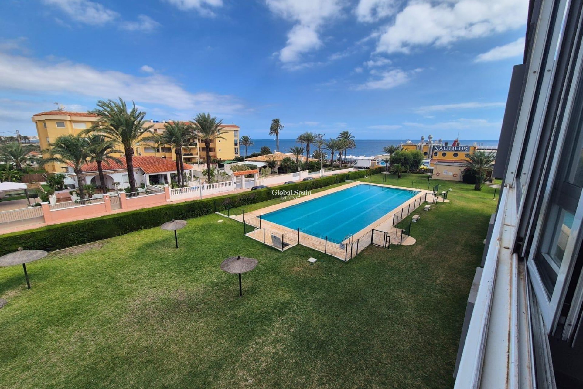 Venta - APARTAMENTO -
TORREVIEJA - Punta Prima