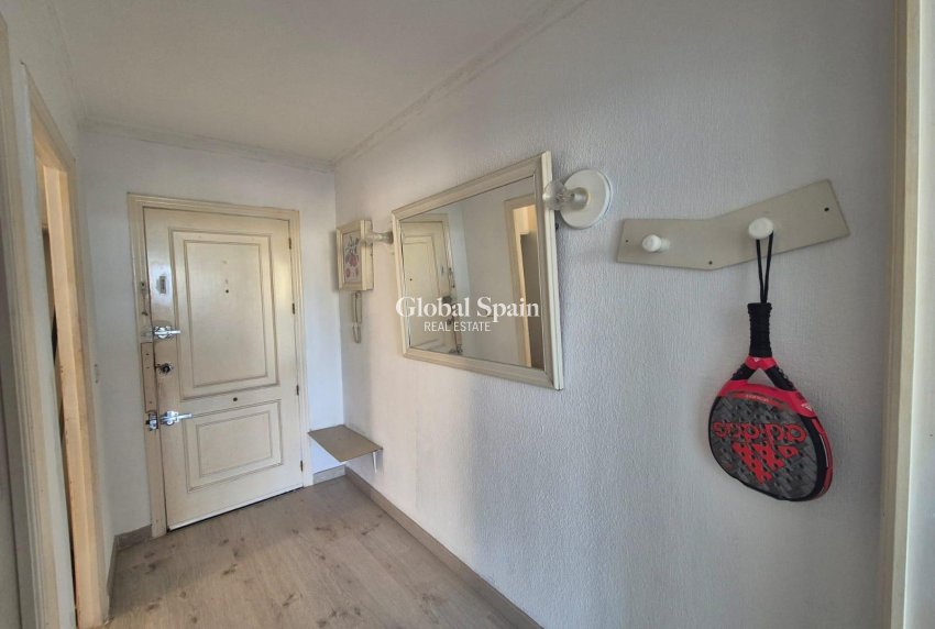 Venta - APARTAMENTO -
TORREVIEJA - Punta Prima