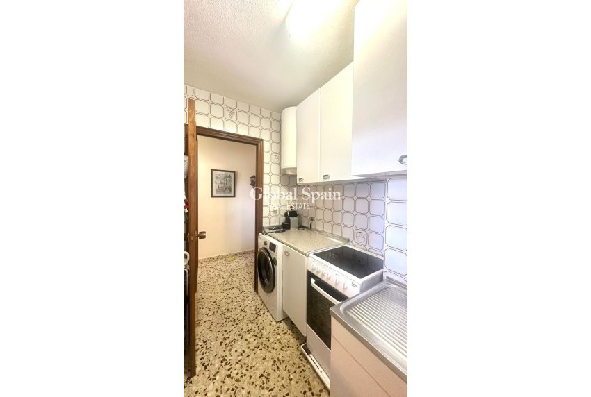 Venta - APARTAMENTO -
TORREVIEJA - Punta Prima