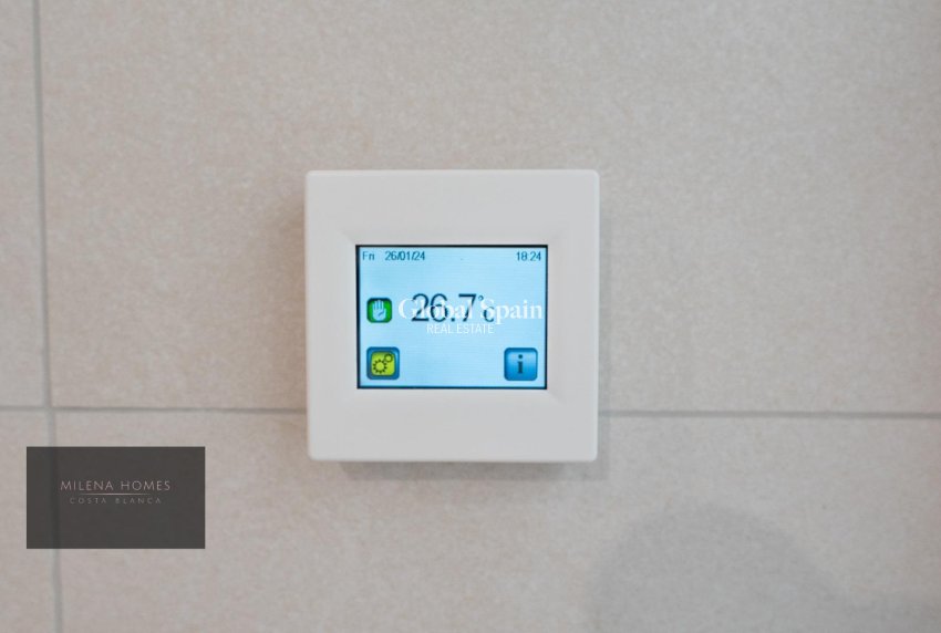 Venta - APARTAMENTO -
TORREVIEJA - Punta Prima