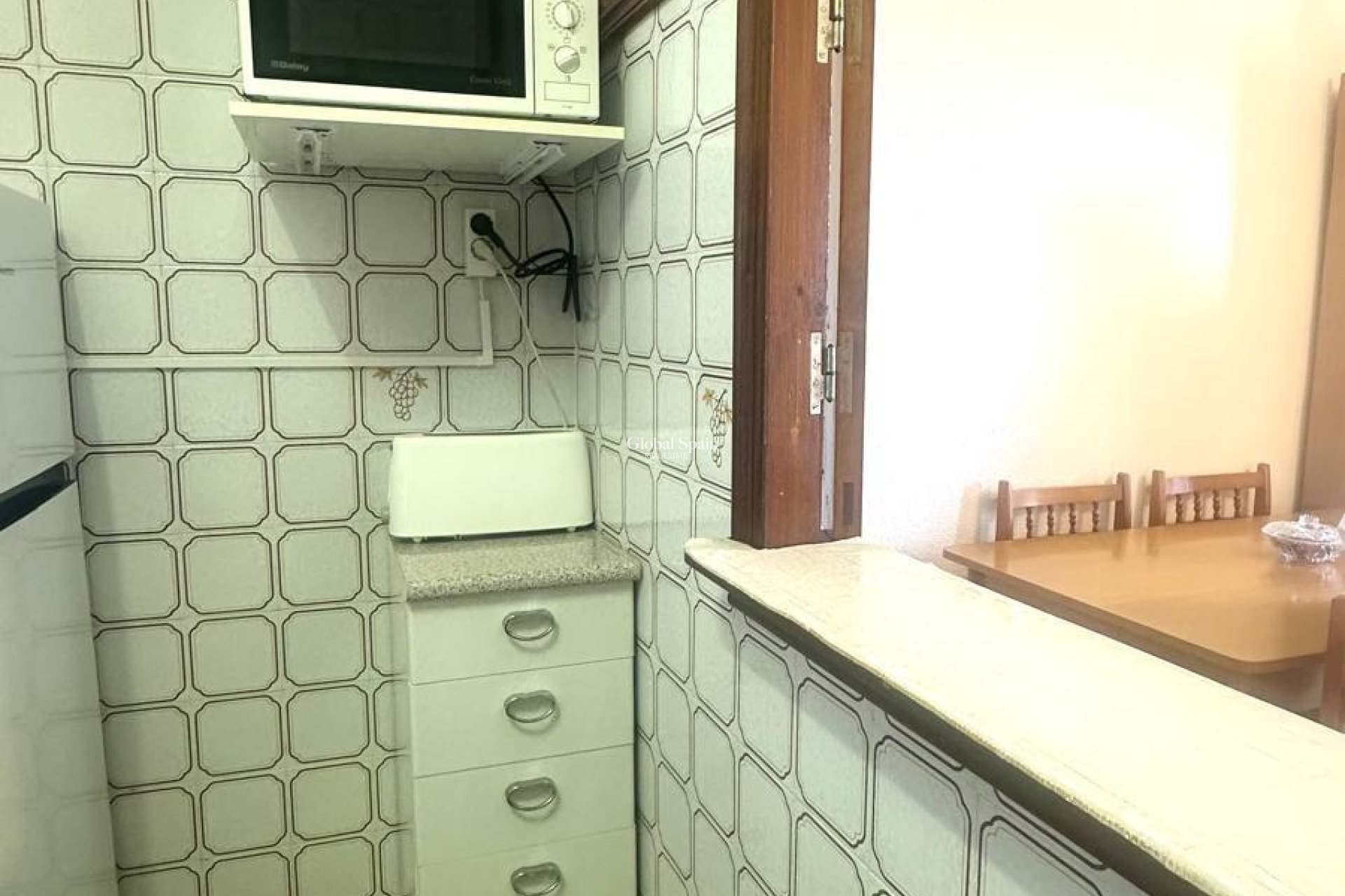 Venta - APARTAMENTO -
TORREVIEJA - Punta Prima