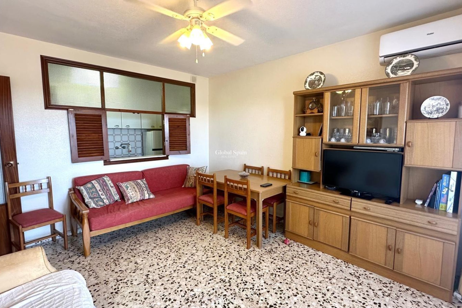 Venta - APARTAMENTO -
TORREVIEJA - Punta Prima