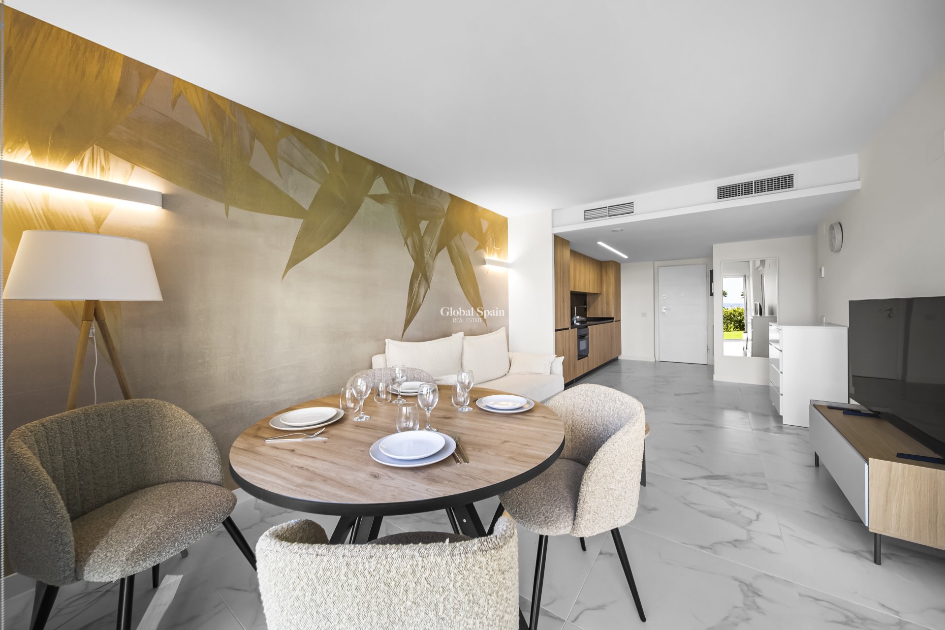 Venta - APARTAMENTO -
TORREVIEJA - Punta prima