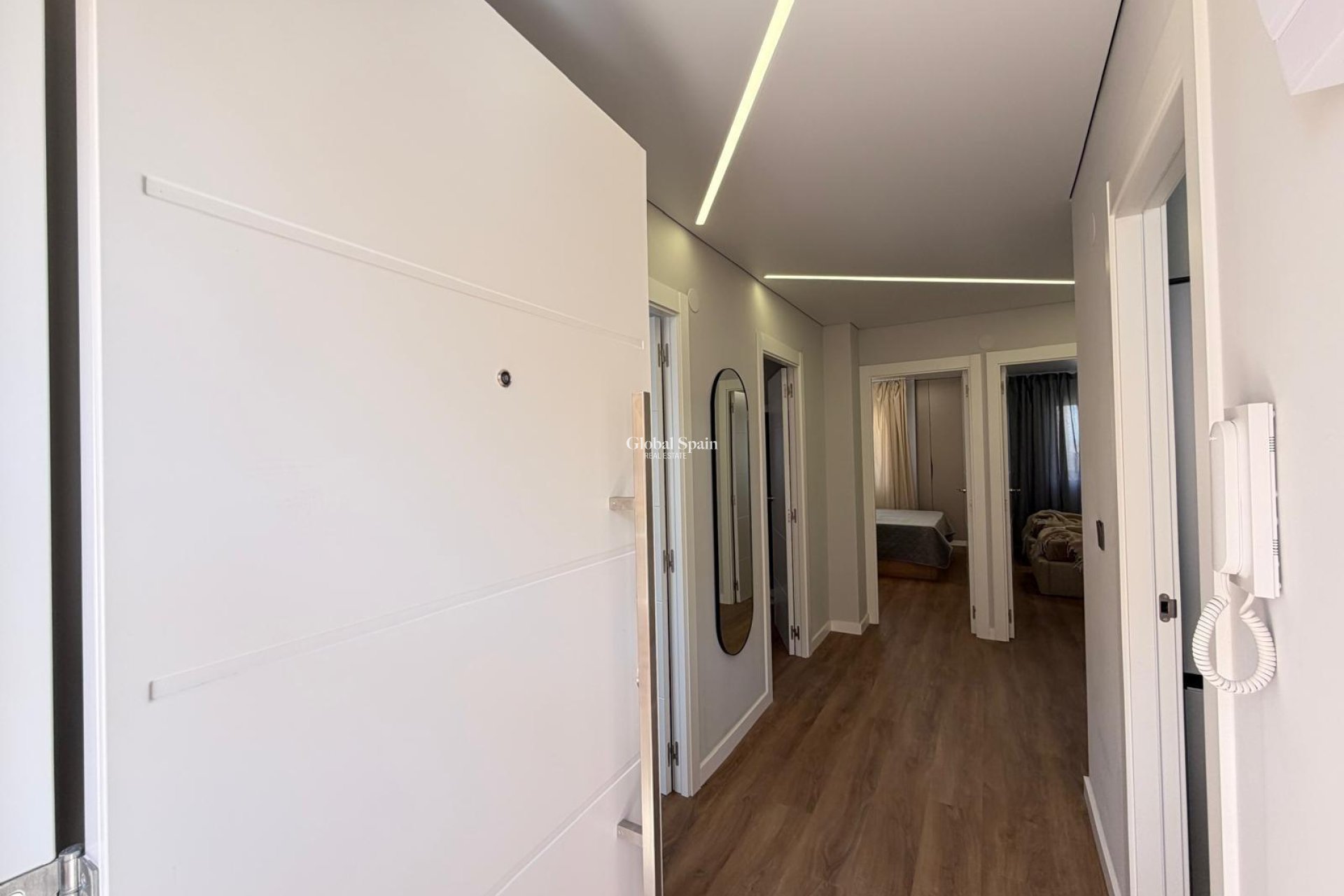 Venta - APARTAMENTO -
TORREVIEJA - Punta Prima