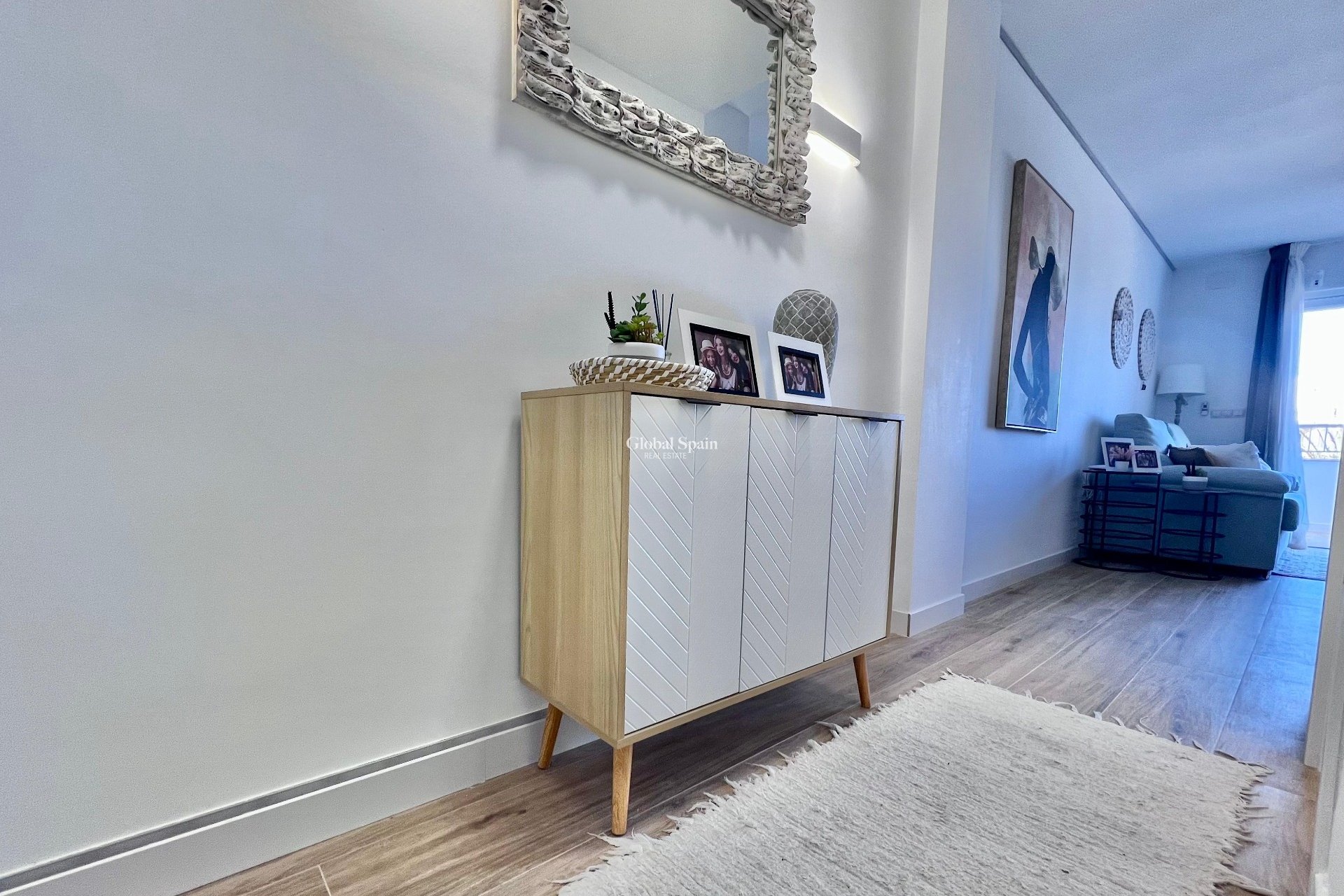 Venta - APARTAMENTO -
TORREVIEJA - Punta prima