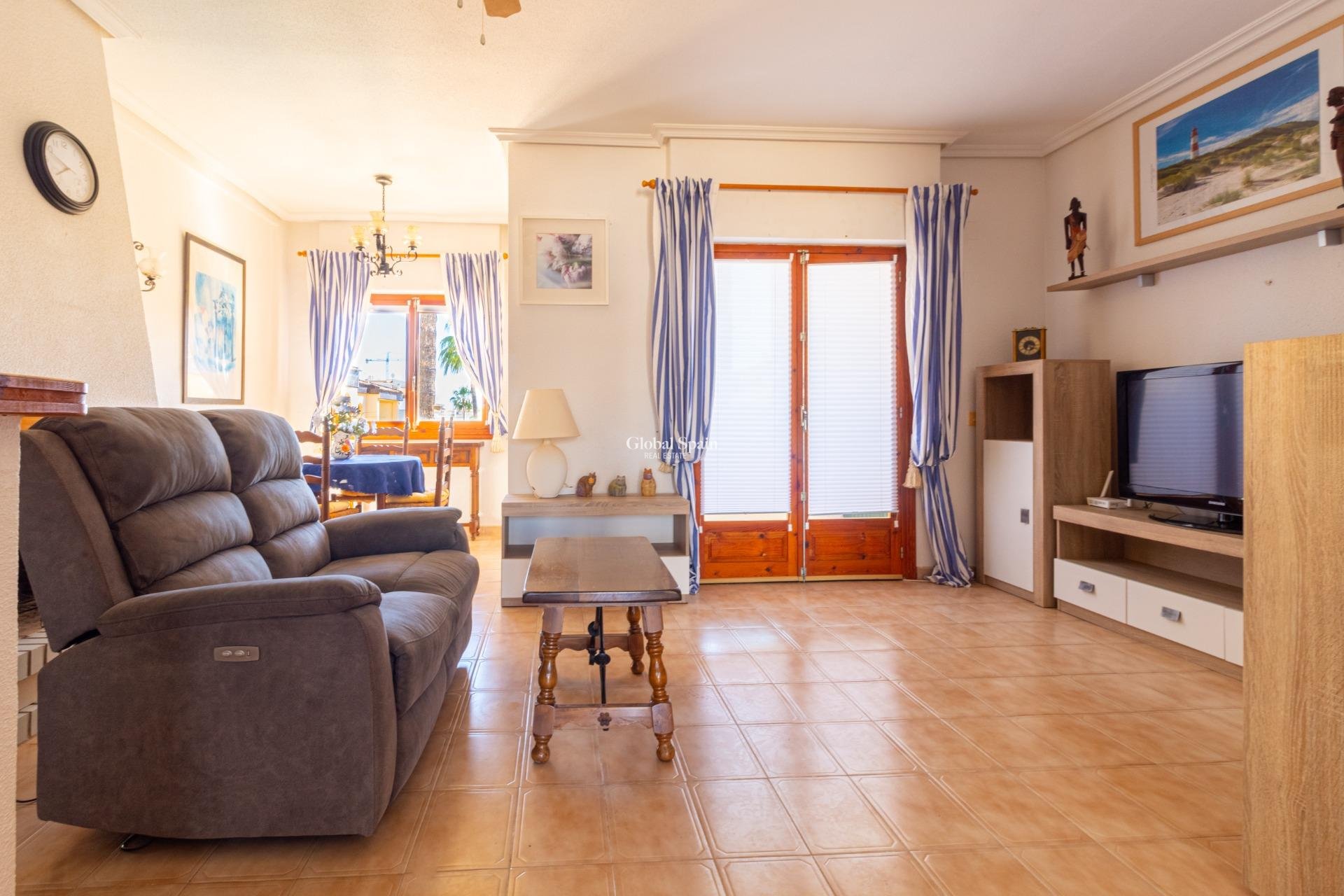 Venta - Apartamento -
TORREVIEJA - Punta prima