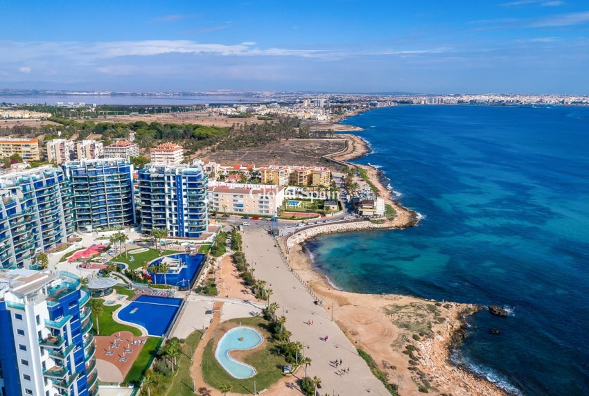 Venta - Apartamento -
TORREVIEJA - Punta Prima