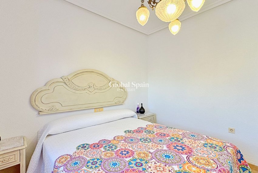 Venta - Apartamento -
TORREVIEJA - Rocio del Mar