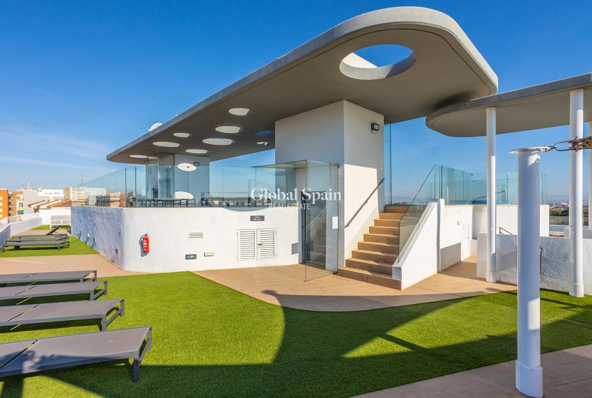 Venta - APARTAMENTO -
TORREVIEJA - Rocio del Mar