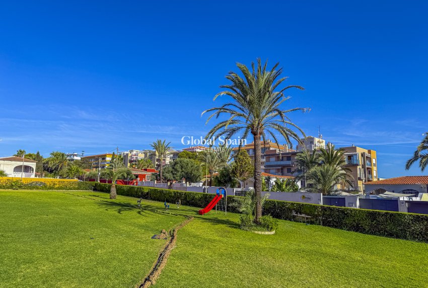 Venta - Apartamento -
TORREVIEJA - Rocio Del Mar