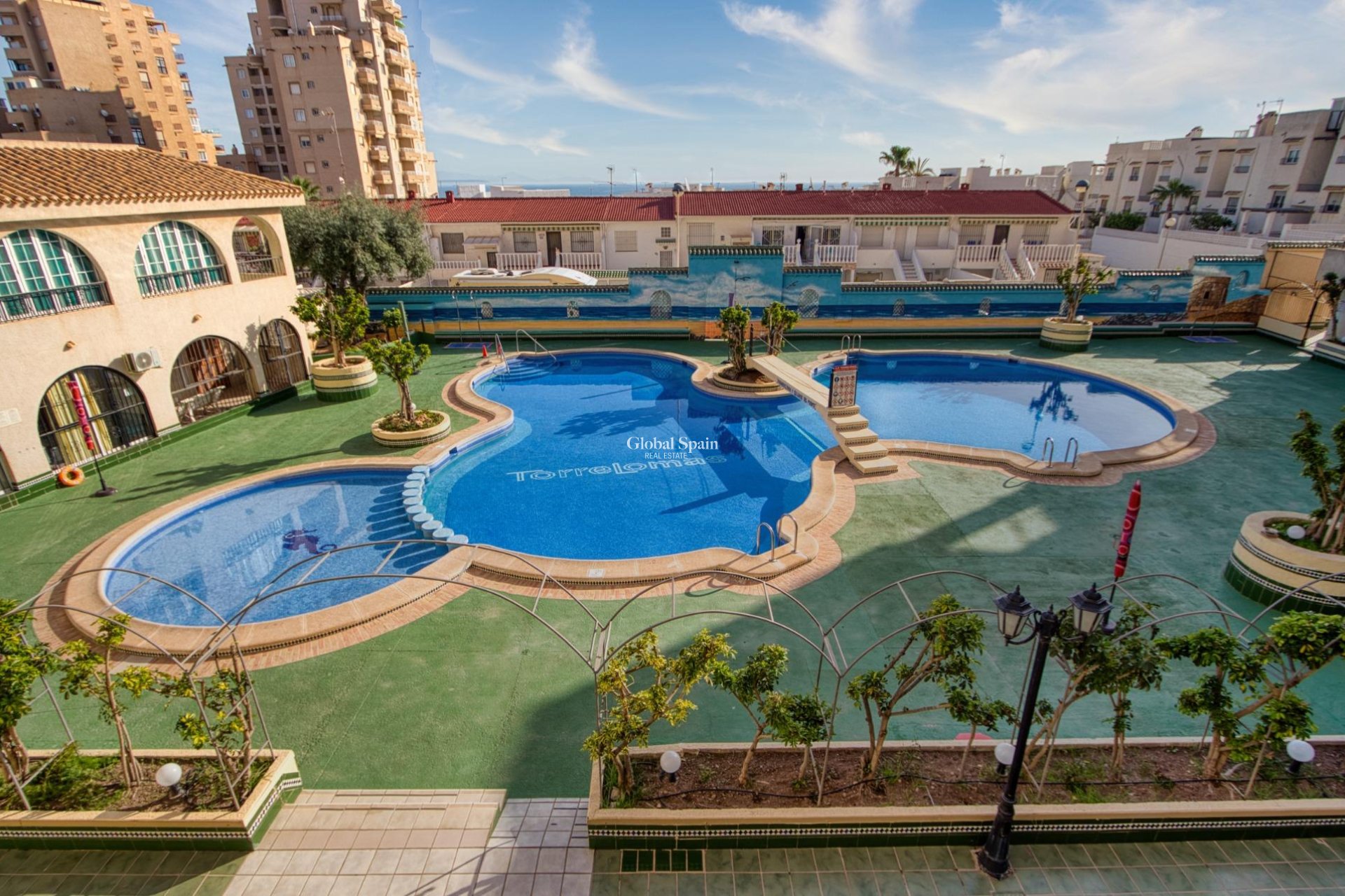 Venta - APARTAMENTO -
TORREVIEJA - Torre del moro
