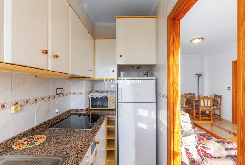 Venta - APARTAMENTO -
TORREVIEJA - Torreblanca