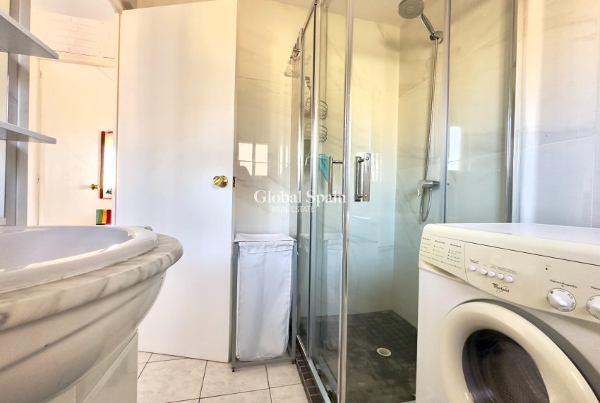 Venta - APARTAMENTO -
TORREVIEJA - Torreblanca