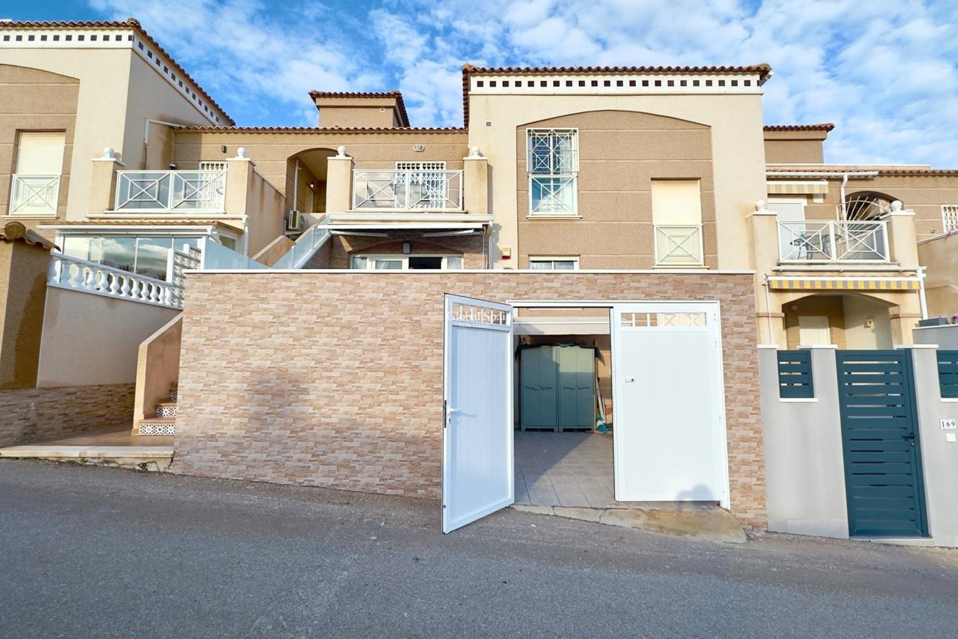 Venta - APARTAMENTO -
TORREVIEJA - Torreblanca