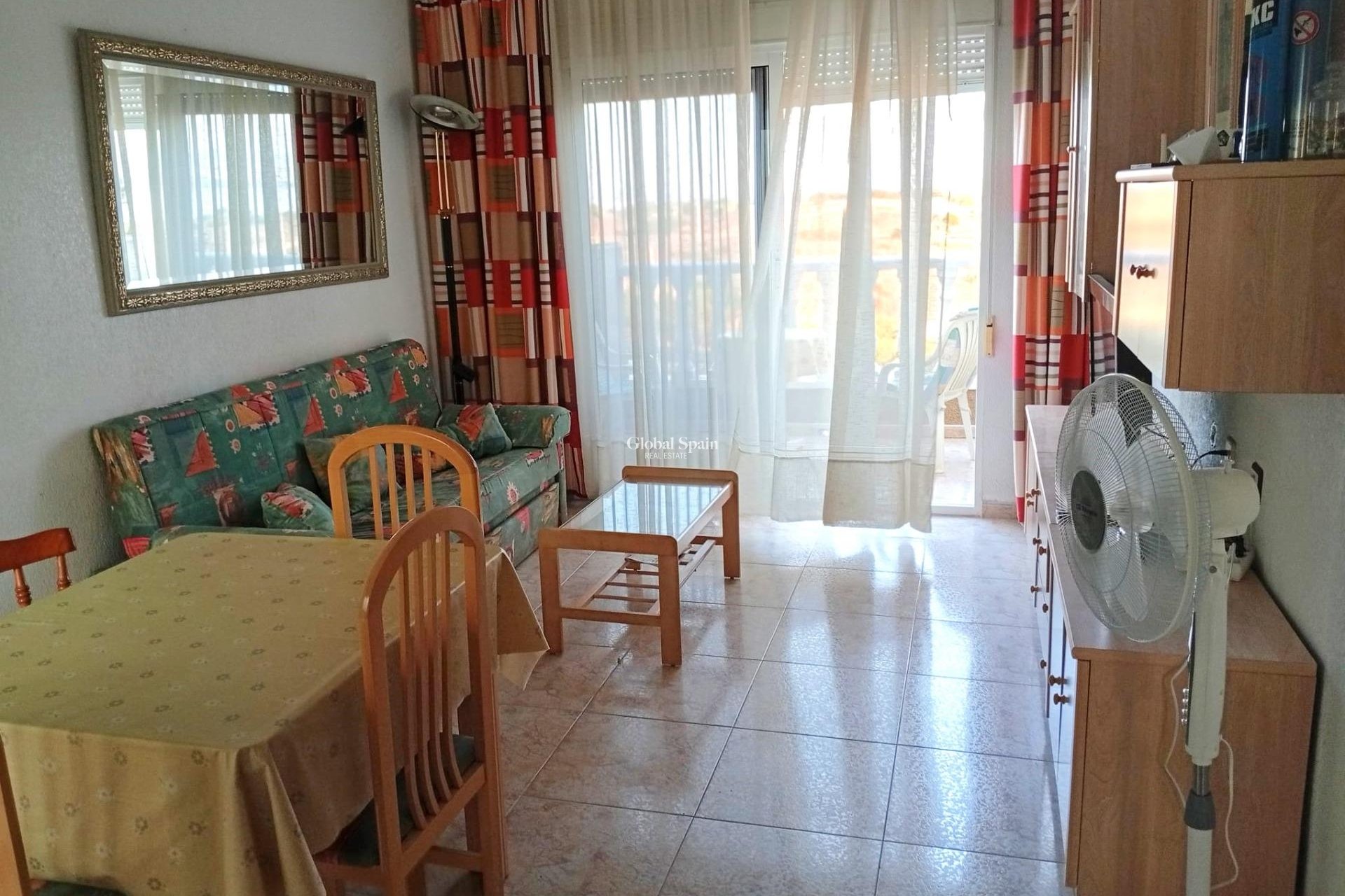 Venta - APARTAMENTO -
TORREVIEJA - Torreblanca