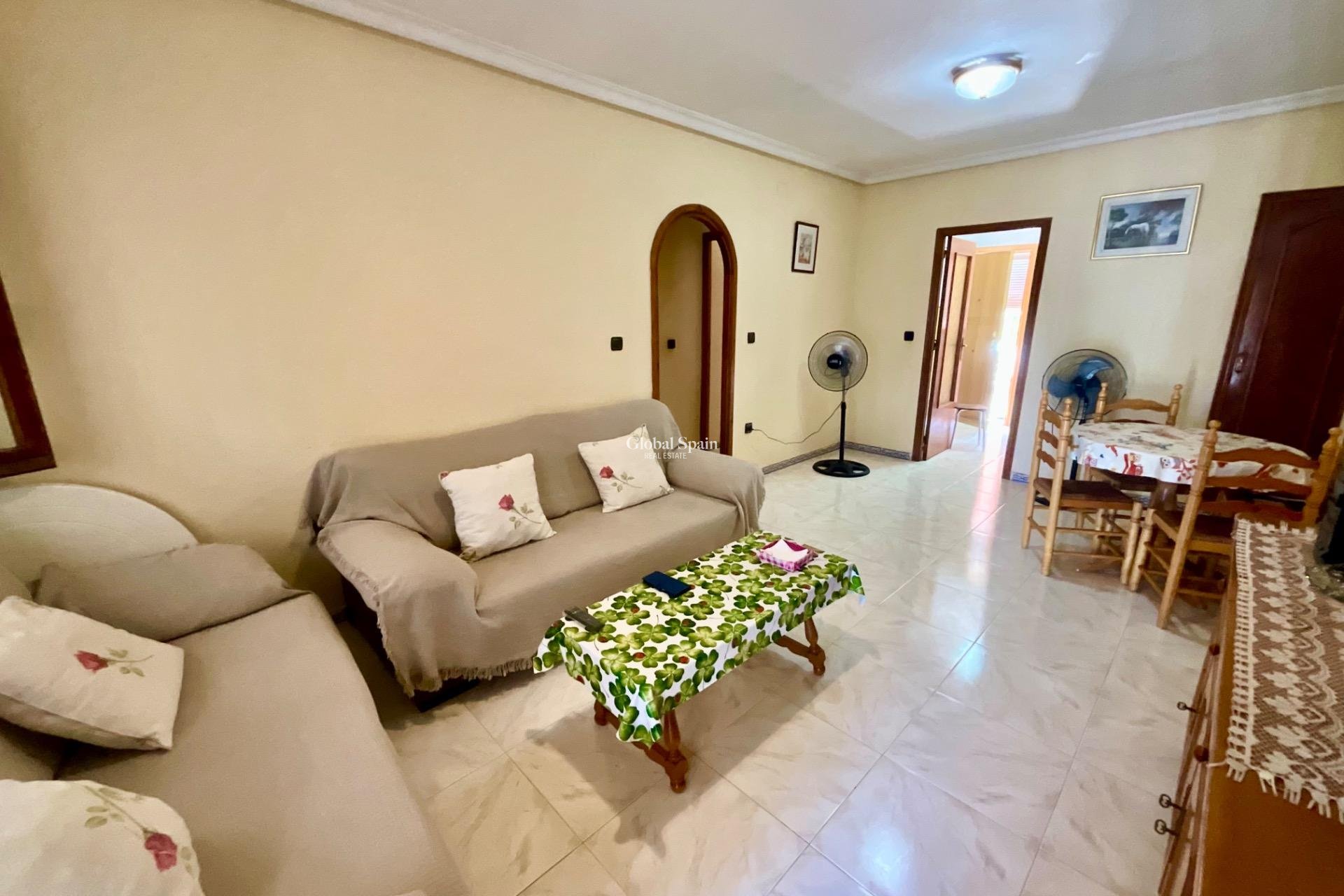 Venta - APARTAMENTO -
TORREVIEJA - Torreblanca