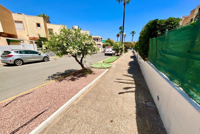 Venta - APARTAMENTO -
TORREVIEJA - Torreblanca
