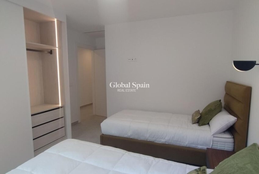 Venta - APARTAMENTO -
TORREVIEJA - Torreblanca