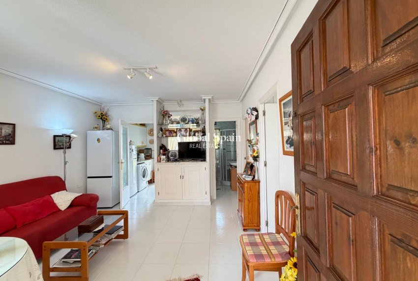 Venta - APARTAMENTO -
TORREVIEJA - Torreblanca