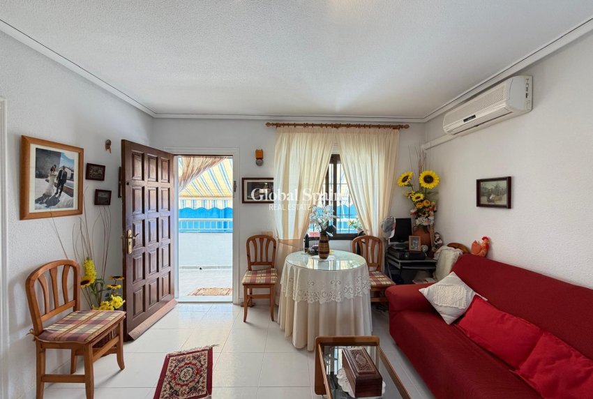 Venta - APARTAMENTO -
TORREVIEJA - Torreblanca
