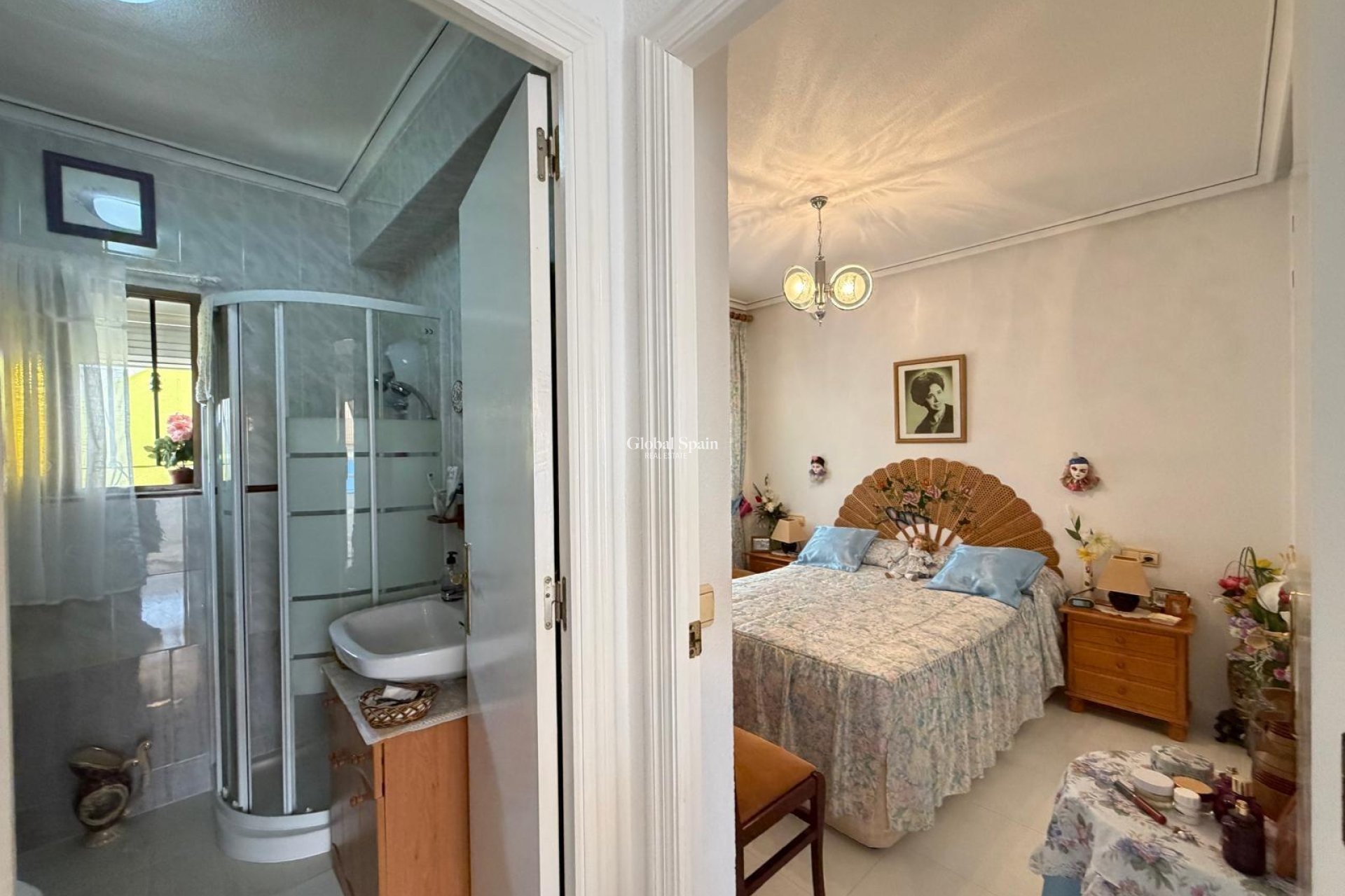 Venta - APARTAMENTO -
TORREVIEJA - Torreblanca