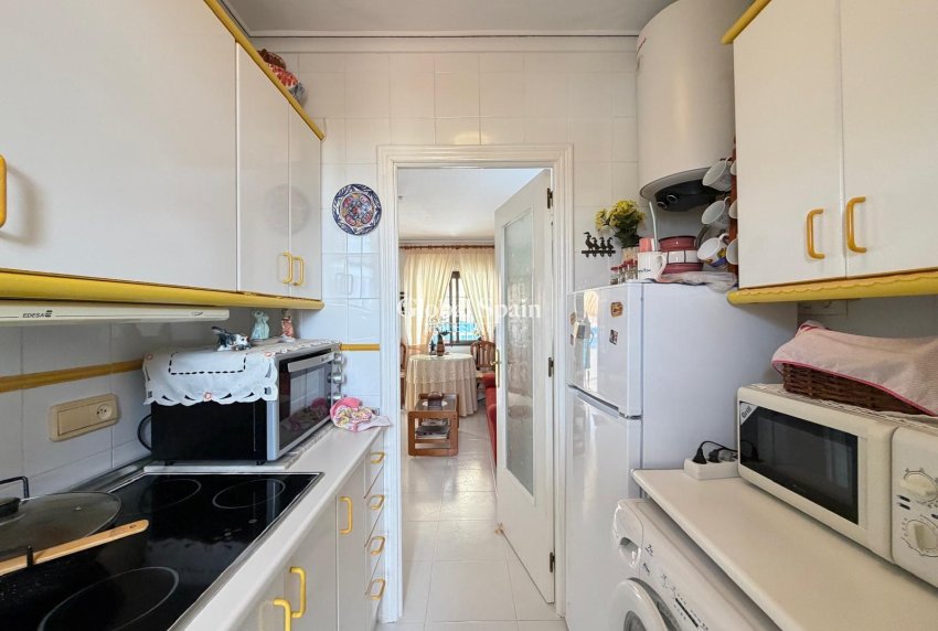 Venta - APARTAMENTO -
TORREVIEJA - Torreblanca