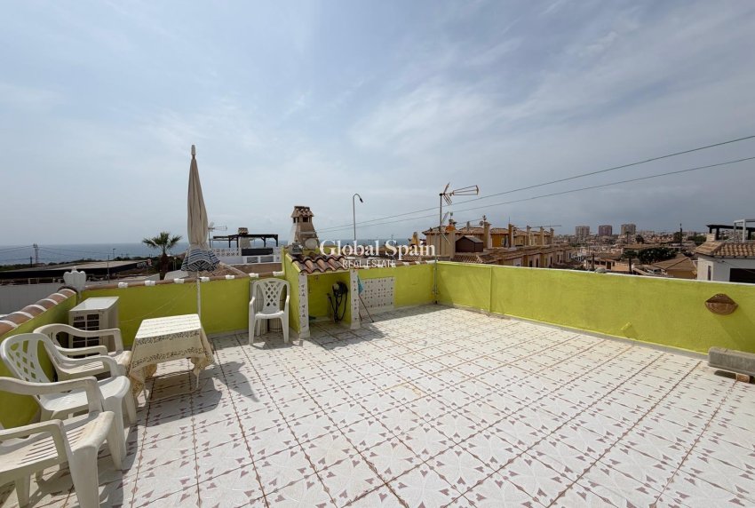 Venta - APARTAMENTO -
TORREVIEJA - Torreblanca