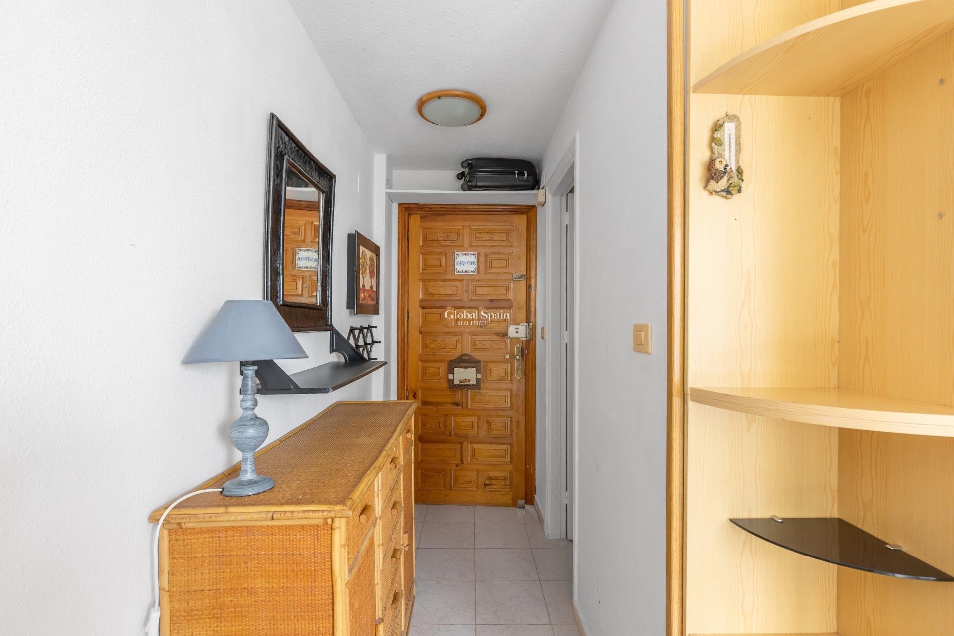 Venta - APARTAMENTO -
TORREVIEJA - Torreblanca