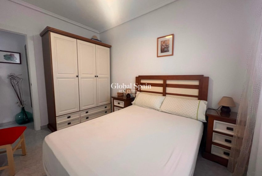 Venta - APARTAMENTO -
TORREVIEJA - Torrejón