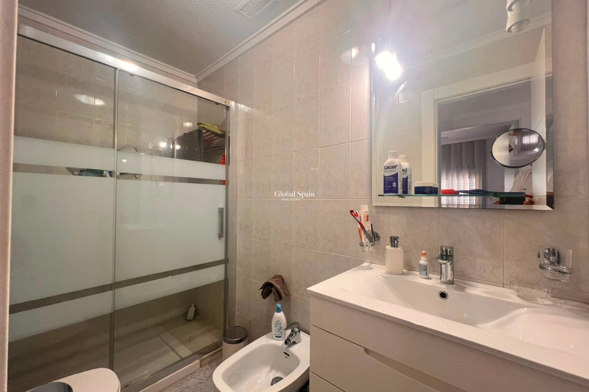 Venta - APARTAMENTO -
TORREVIEJA - Torrejón