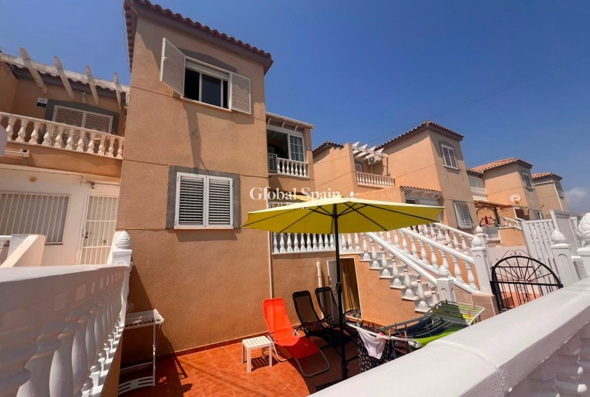 Venta - APARTAMENTO -
TORREVIEJA - Torrejón