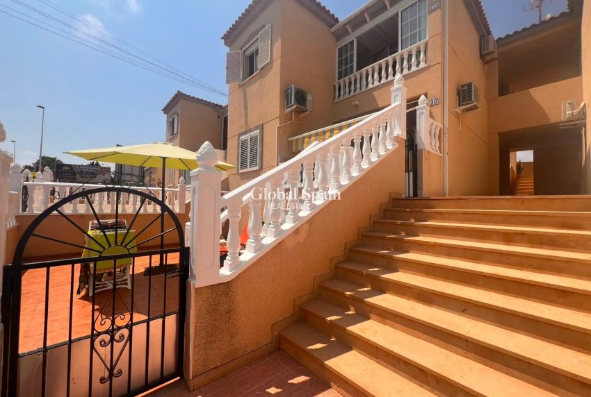 Venta - APARTAMENTO -
TORREVIEJA - Torrejón