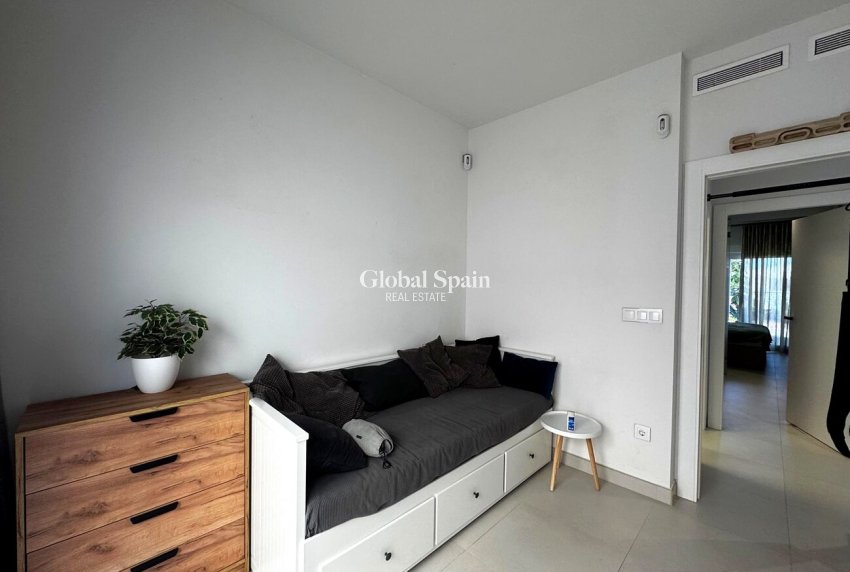 Venta - APARTAMENTO -
TORREVIEJA - Torreta Florida