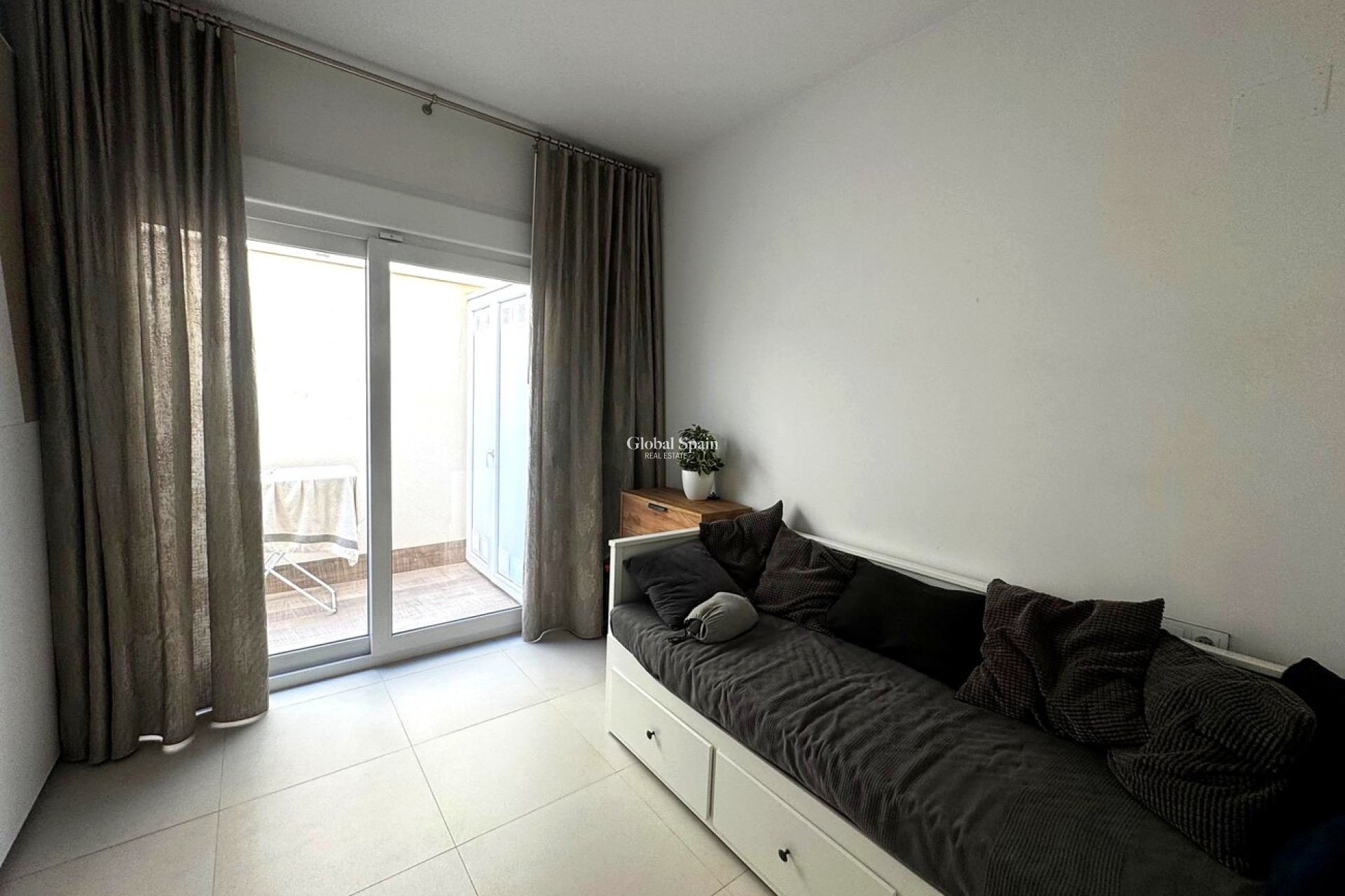 Venta - APARTAMENTO -
TORREVIEJA - Torreta Florida