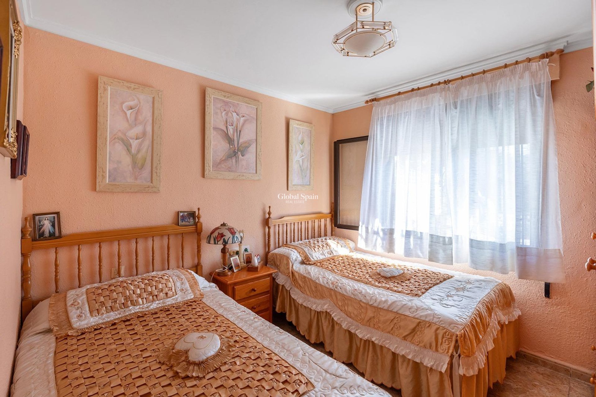 Venta - APARTAMENTO -
TORREVIEJA - Torretas