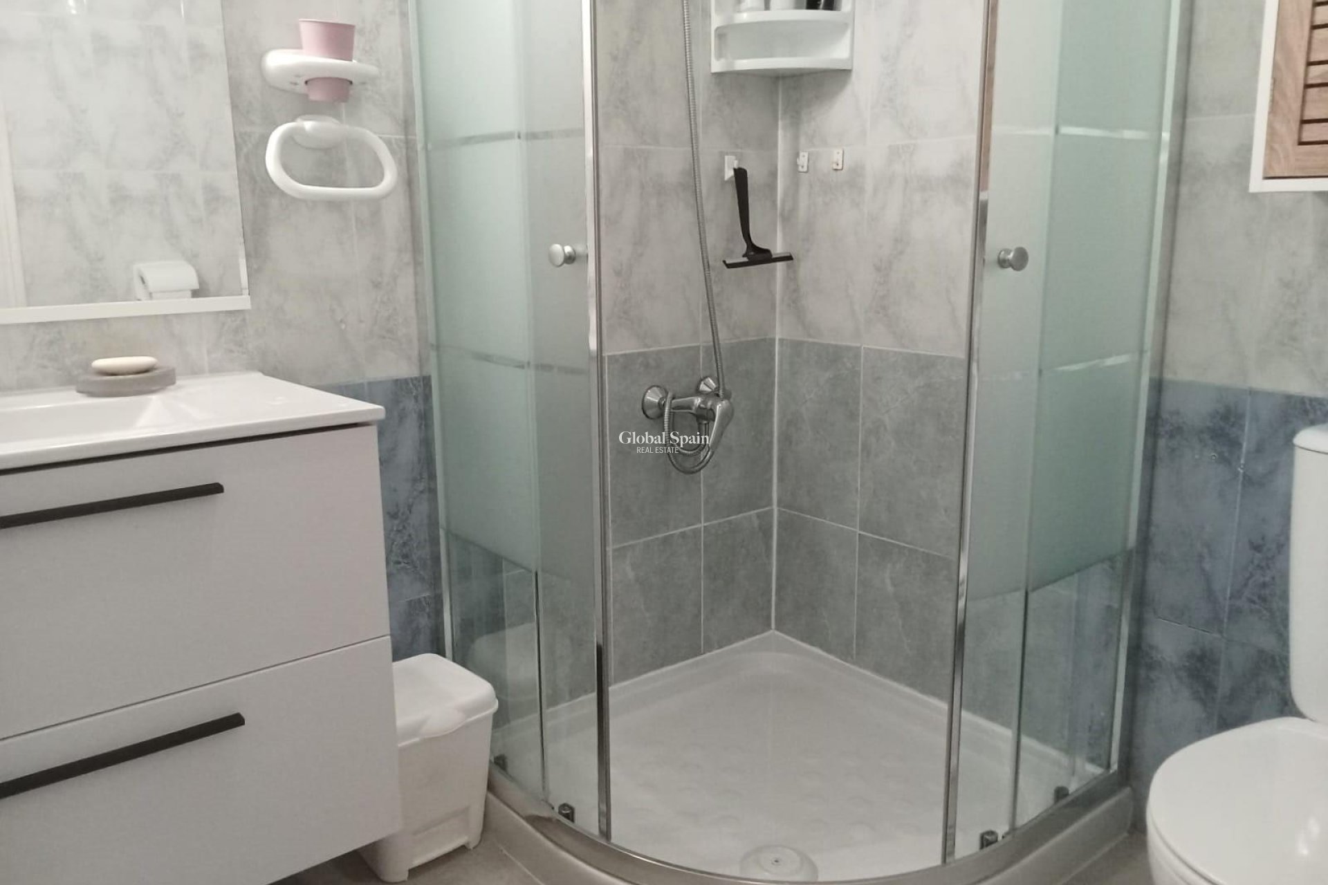 Venta - APARTAMENTO -
TORREVIEJA - Torretas