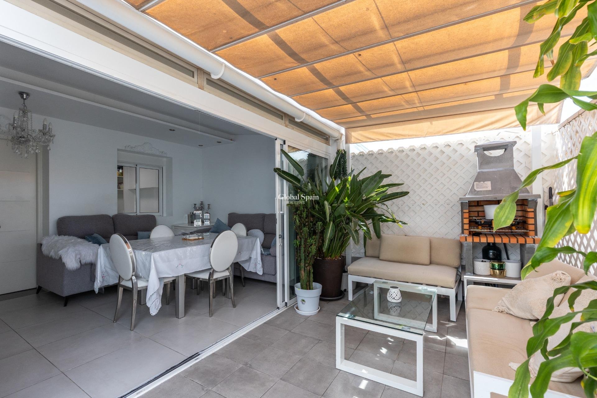 Venta - APARTAMENTO -
TORREVIEJA - Torretas