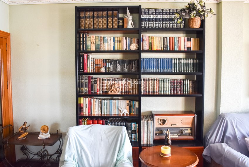 Venta - APARTAMENTO -
TORREVIEJA - Torrevieja Centro