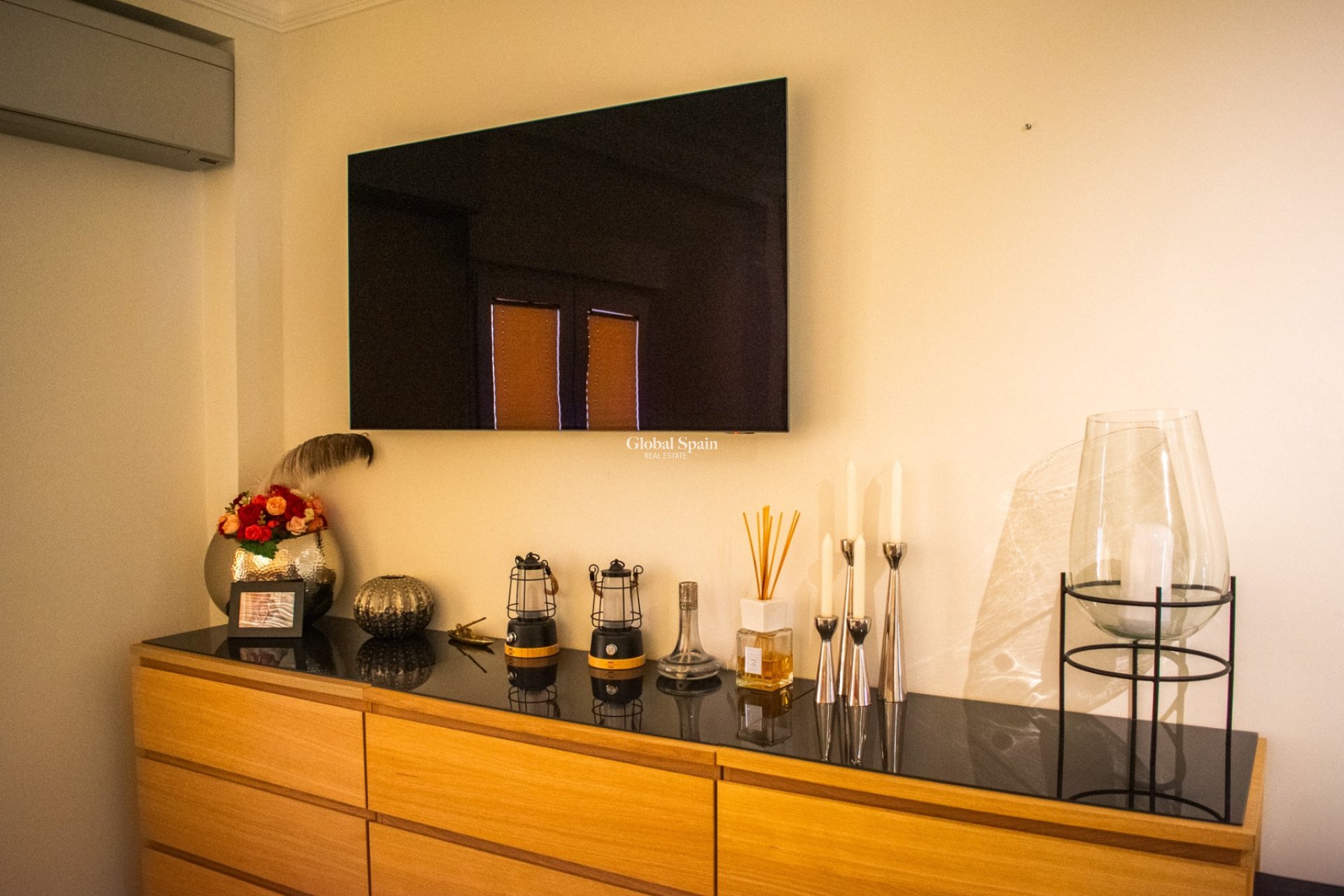 Venta - APARTAMENTO -
TORREVIEJA - Torrevieja Centro