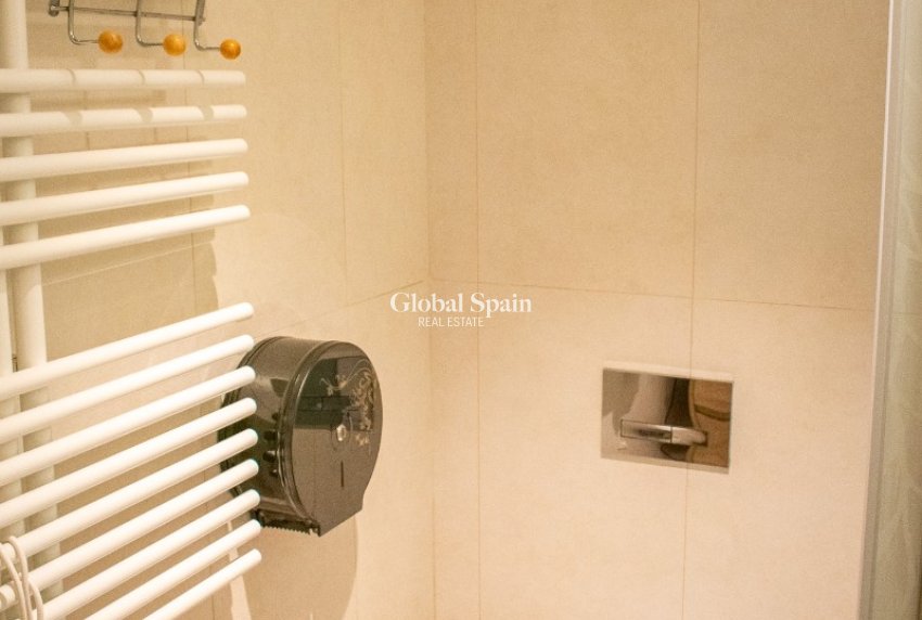 Venta - APARTAMENTO -
TORREVIEJA - Torrevieja Centro