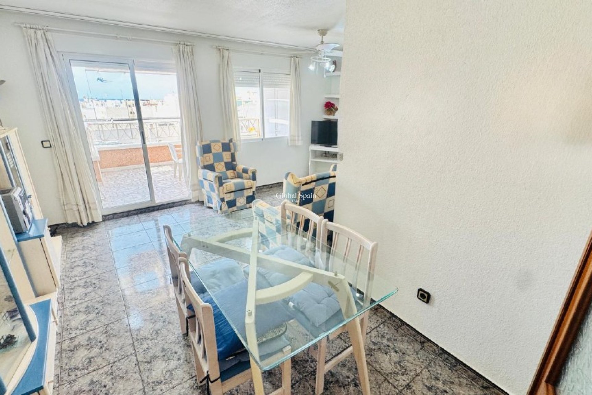 Venta - Apartamento -
TORREVIEJA - Torrevieja