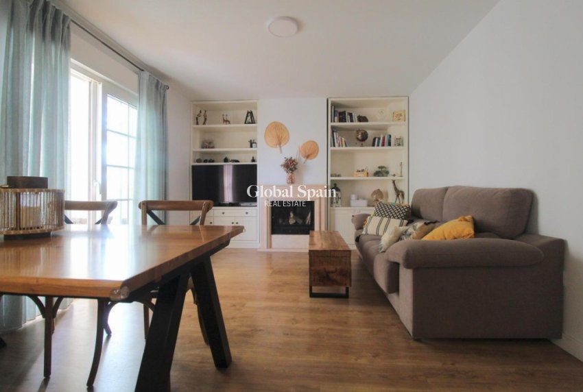 Venta - Apartamento -
TORREVIEJA - Torrevieja