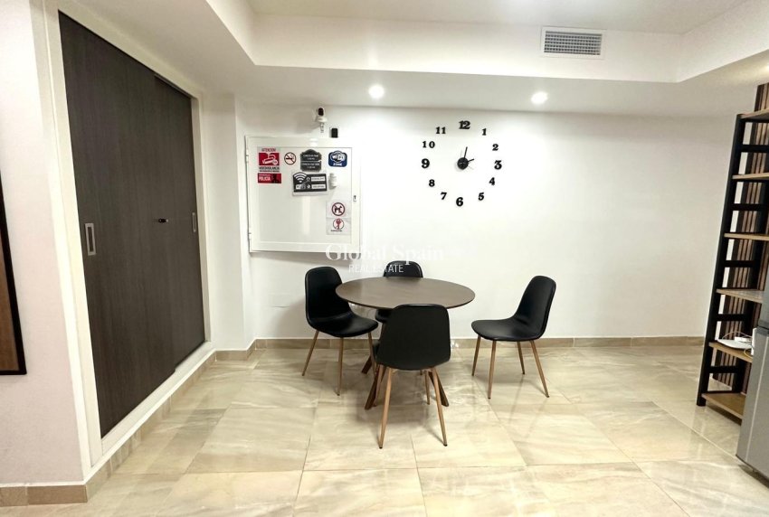 Venta - APARTAMENTO -
TORREVIEJA - Torrevieja