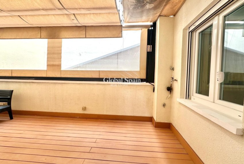 Venta - APARTAMENTO -
TORREVIEJA - Torrevieja