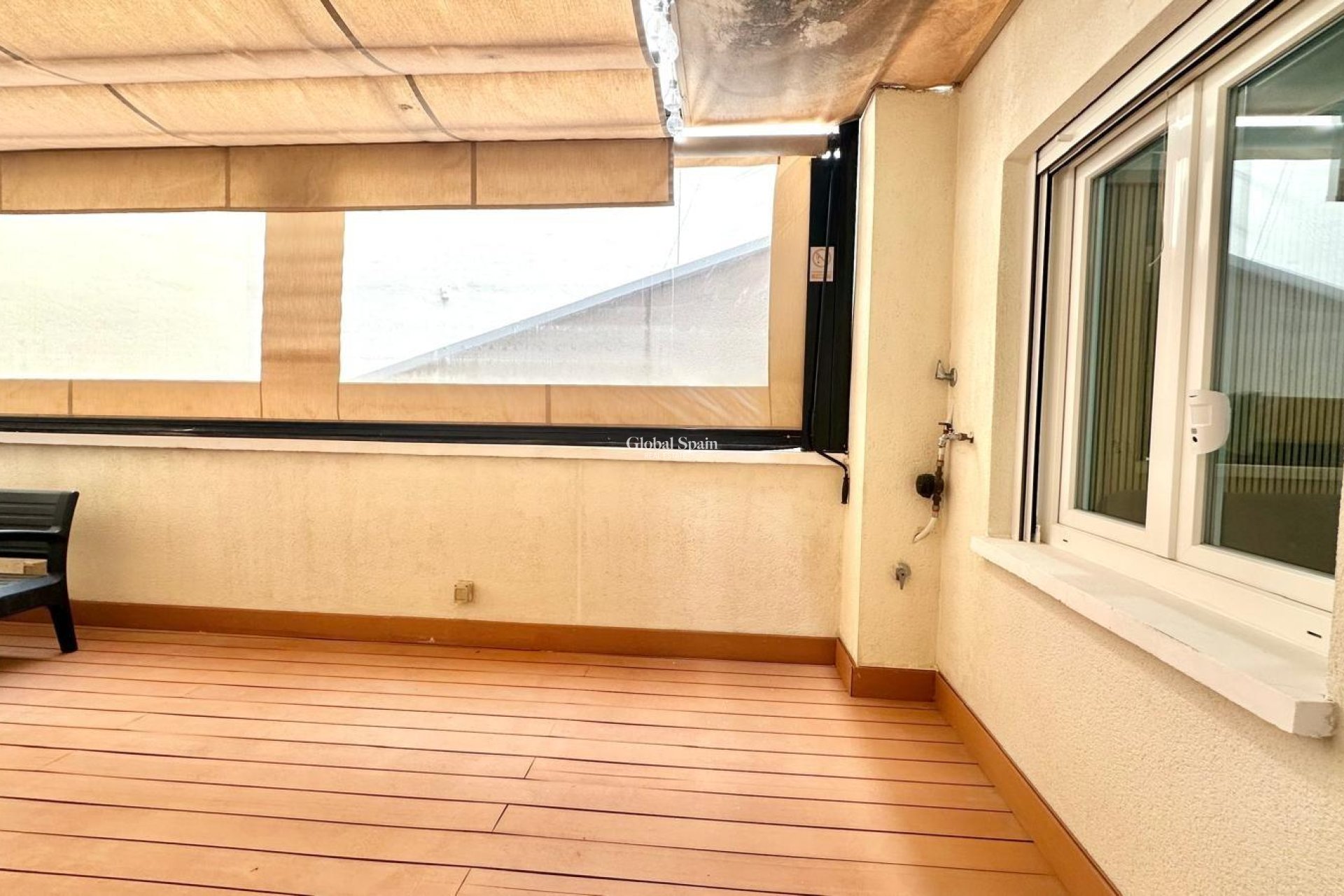 Venta - APARTAMENTO -
TORREVIEJA - Torrevieja