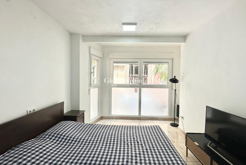 Venta - APARTAMENTO -
TORREVIEJA - Torrevieja