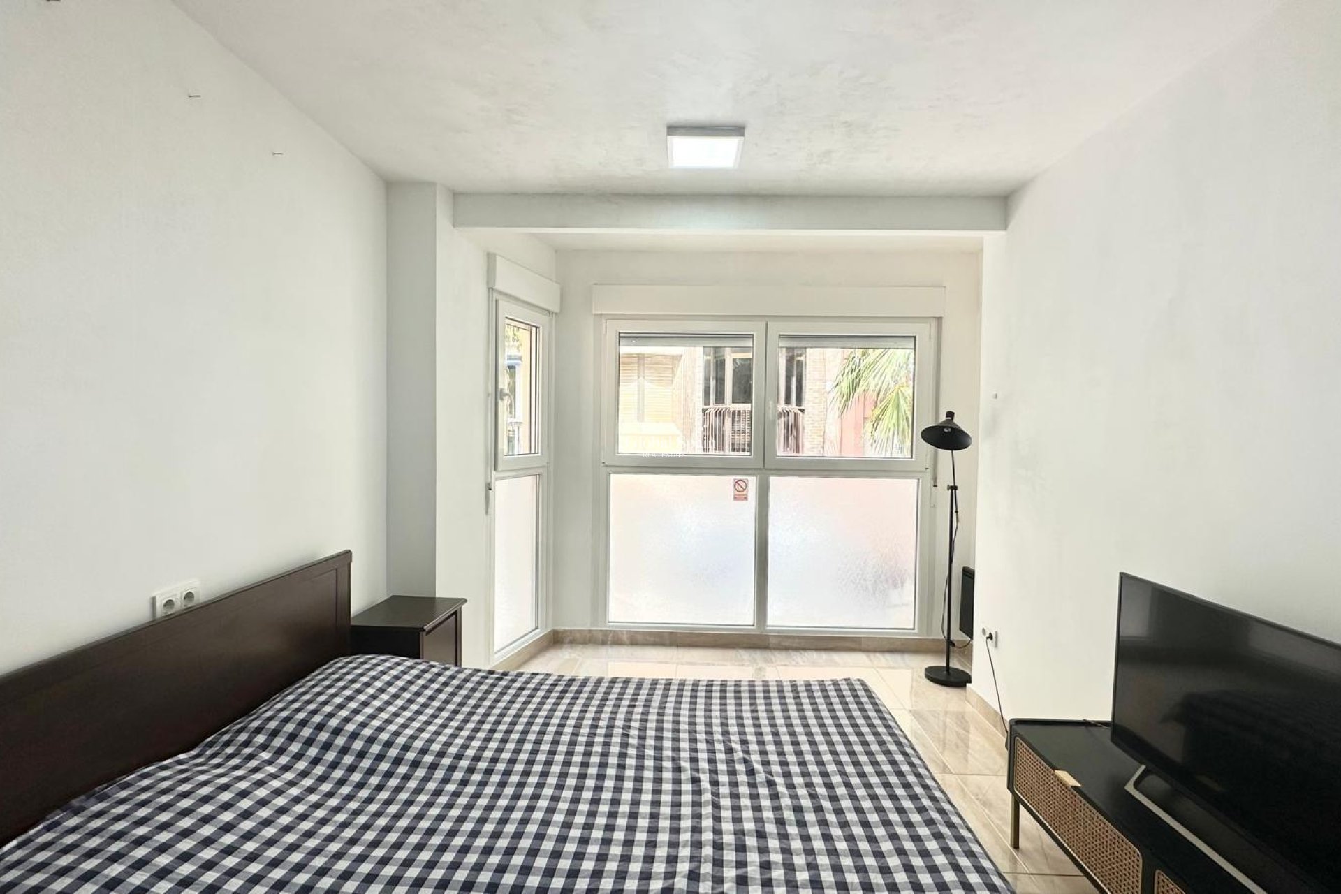 Venta - APARTAMENTO -
TORREVIEJA - Torrevieja