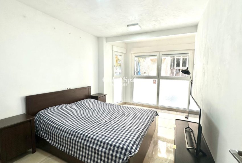 Venta - APARTAMENTO -
TORREVIEJA - Torrevieja