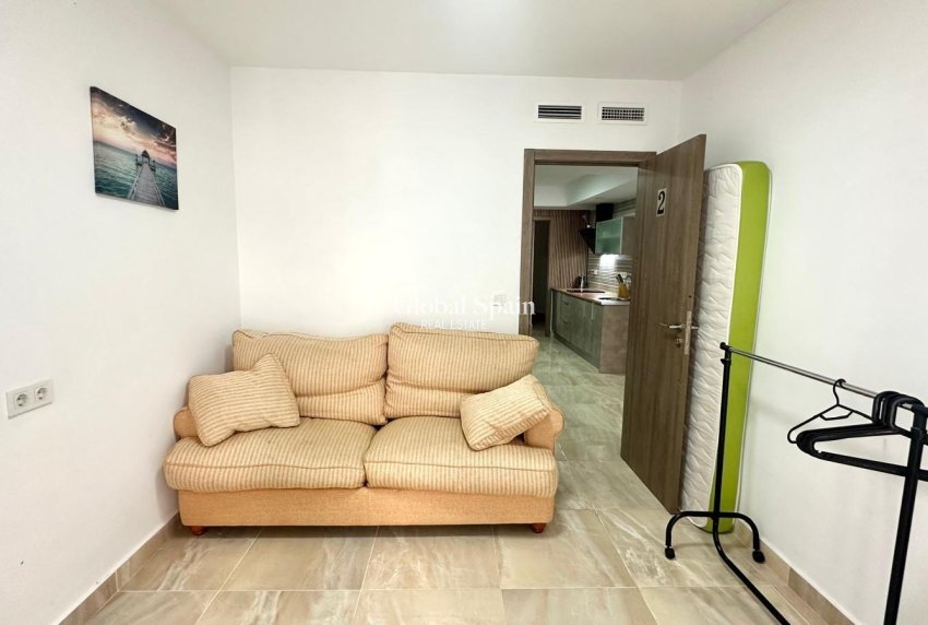 Venta - APARTAMENTO -
TORREVIEJA - Torrevieja
